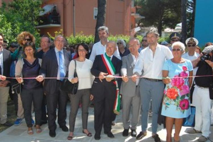 6 giugno - Inaugurazione scuola infanzia Papa Giovanni XXIII - Taglio del nastro