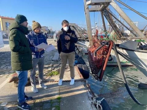 Alessandro Belluzzi, Nicola Tontini ed il tecnico di Palazzo Mancini, Marco Vescovelli, durante un sopralluogo al Porto lo scorso dicembre 2021