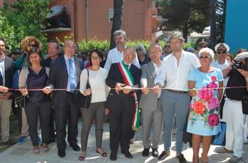 6 giugno - Inaugurazione scuola infanzia Papa Giovanni XXIII - Taglio del nastro