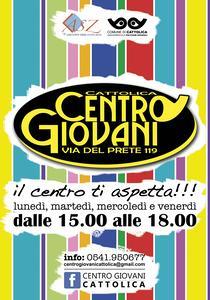 Locandina Centro Giovani - orari 2015