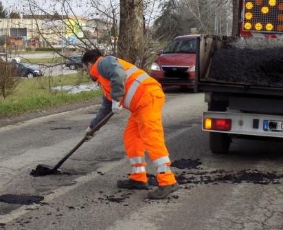 lavori sulla strada 