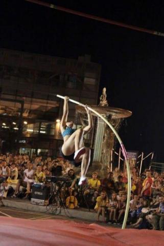 M'ASTABON - Manifestazione di salto con l'asta in piazza