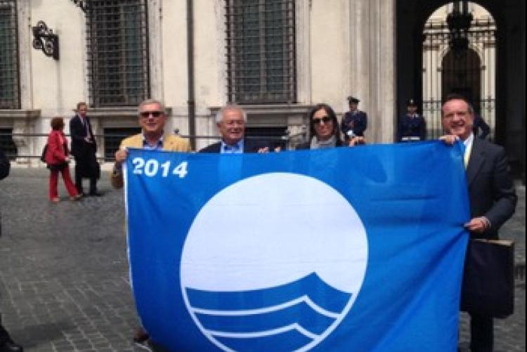 Consegnata la diciannovesima Bandiera Blu al Comune di Cattolica