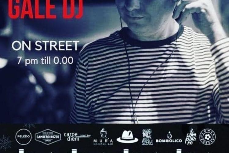 GALE DJ  - ON STREET